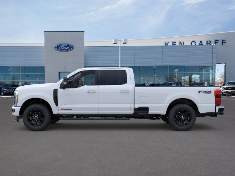 New 2026 Oxford White Ford LARIAT image 3