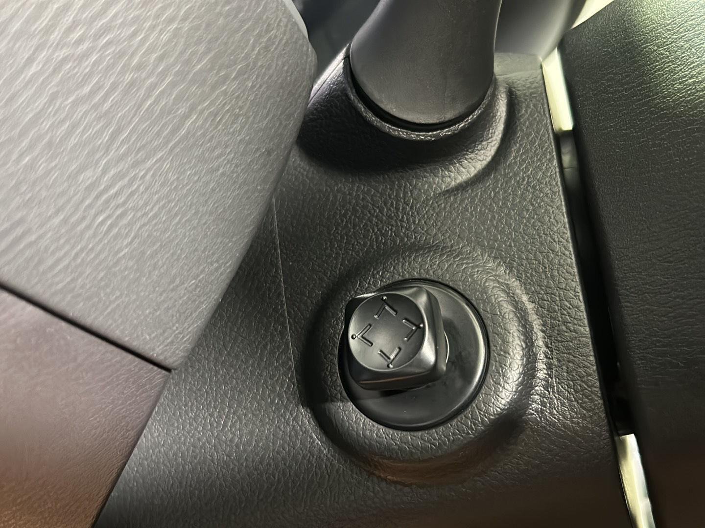 Used 2023 Gun Metallic Nissan SL image 24