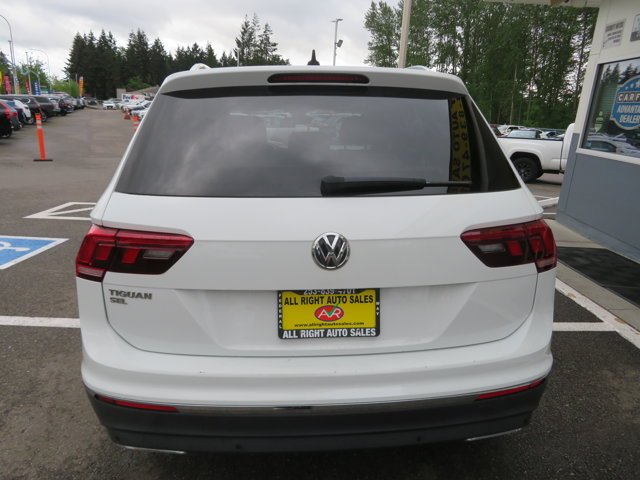 Used 2021 Pure White Volkswagen SEL image 4