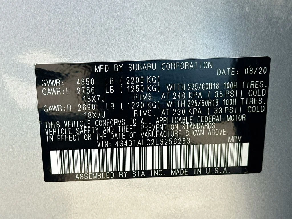Used 2020 Silver Subaru Limited image 40
