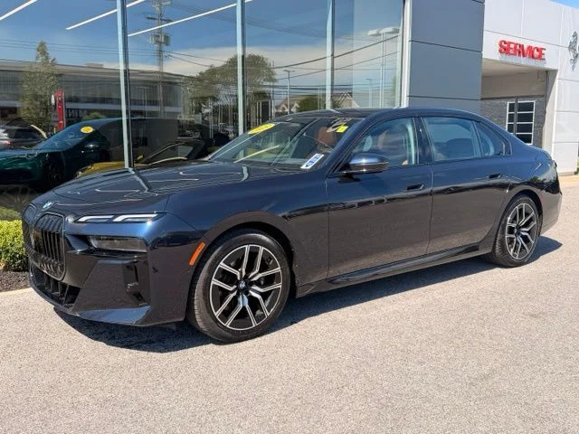 2025 BMW 7 Series 740i xDrive