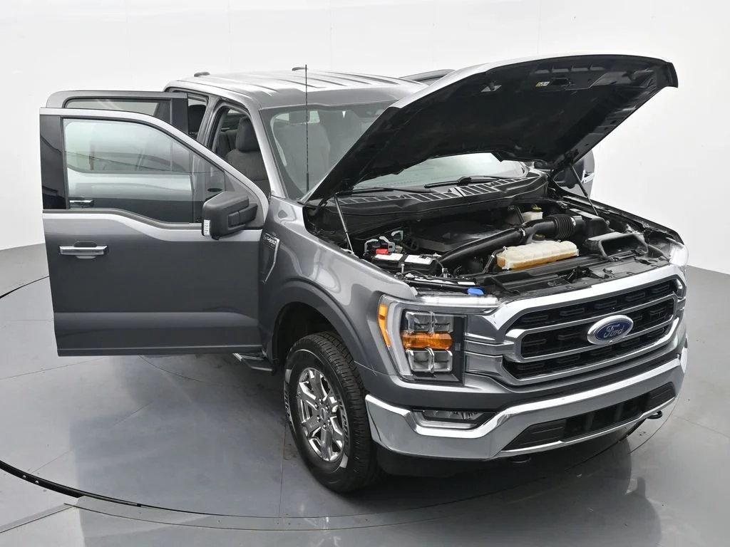 Used 2023 Gray Ford XLT image 37