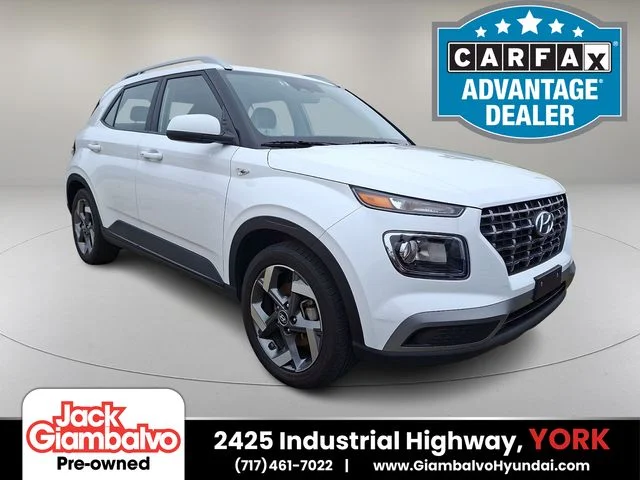 Certified Used 2025 White Hyundai SEL image 1