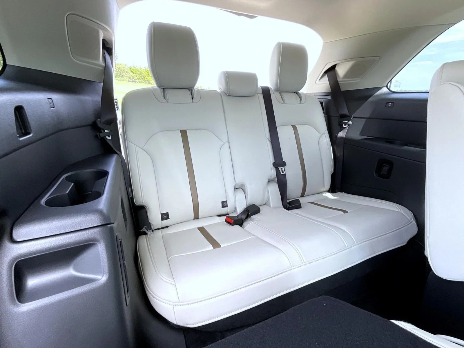 New 2026 Rhodium White Premium Mazda 3.3 Turbo Premium Plus AWD image 21