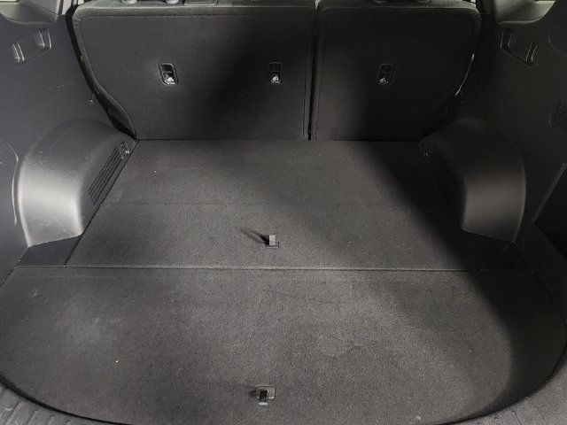 Used 2023 Gray Hyundai SEL image 21