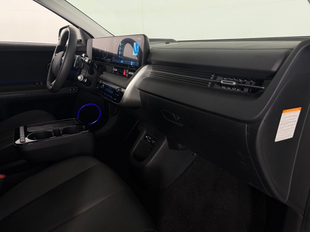 Used 2026 Gold Hyundai Limited image 32