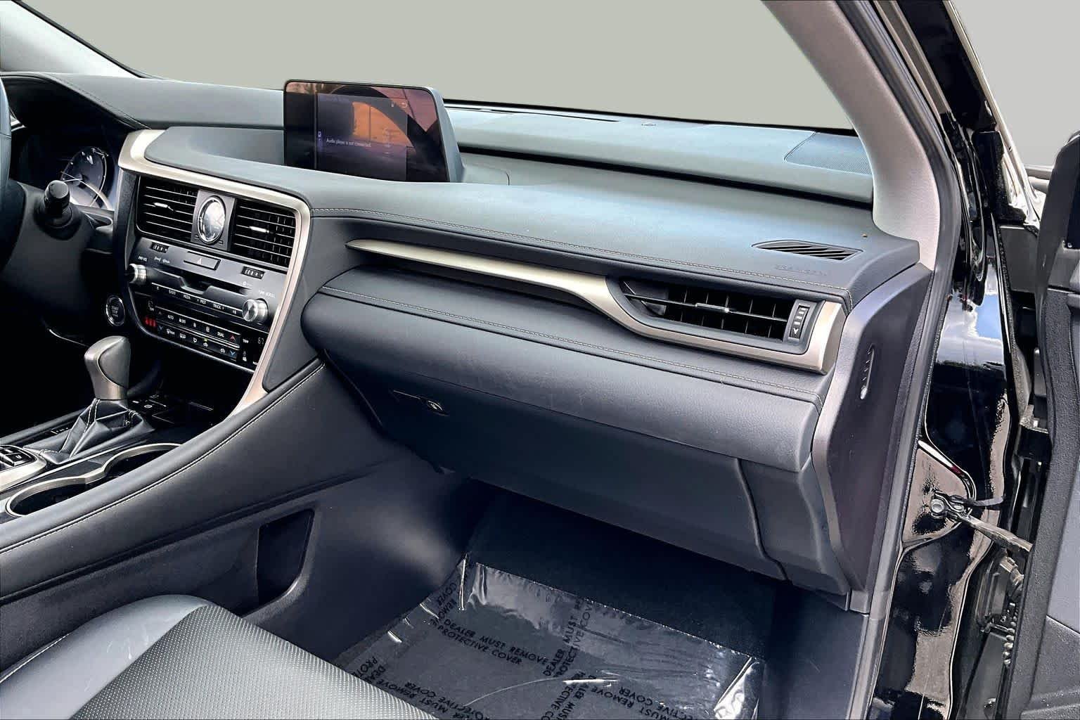 Used 2019 Obsidian Lexus  image 18