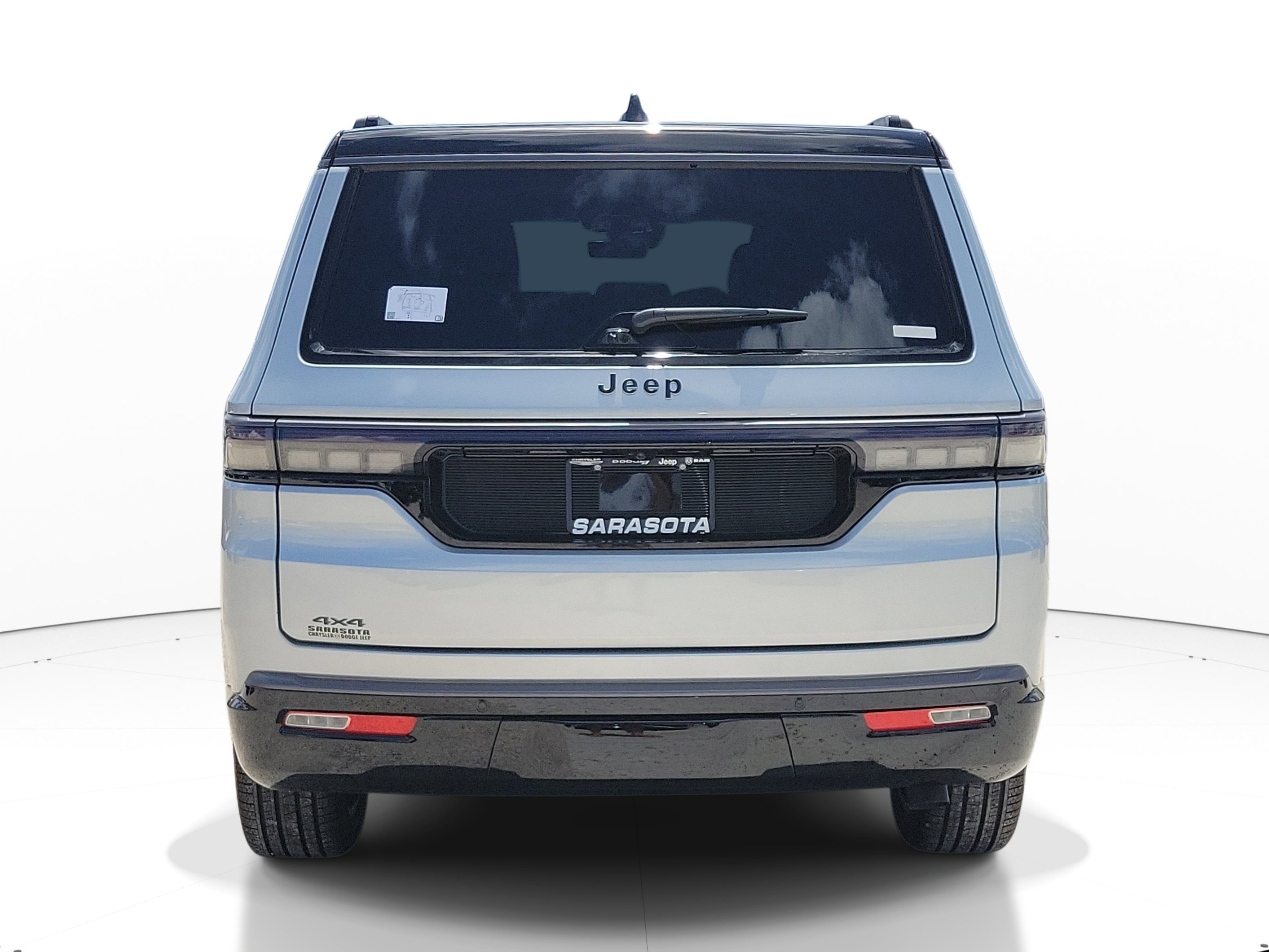 New 2026 Silver Zynith Jeep Summit Obsidian image 5