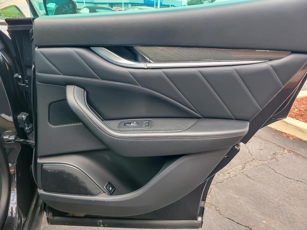 2022 MASERATI LEVANTE - Image 21