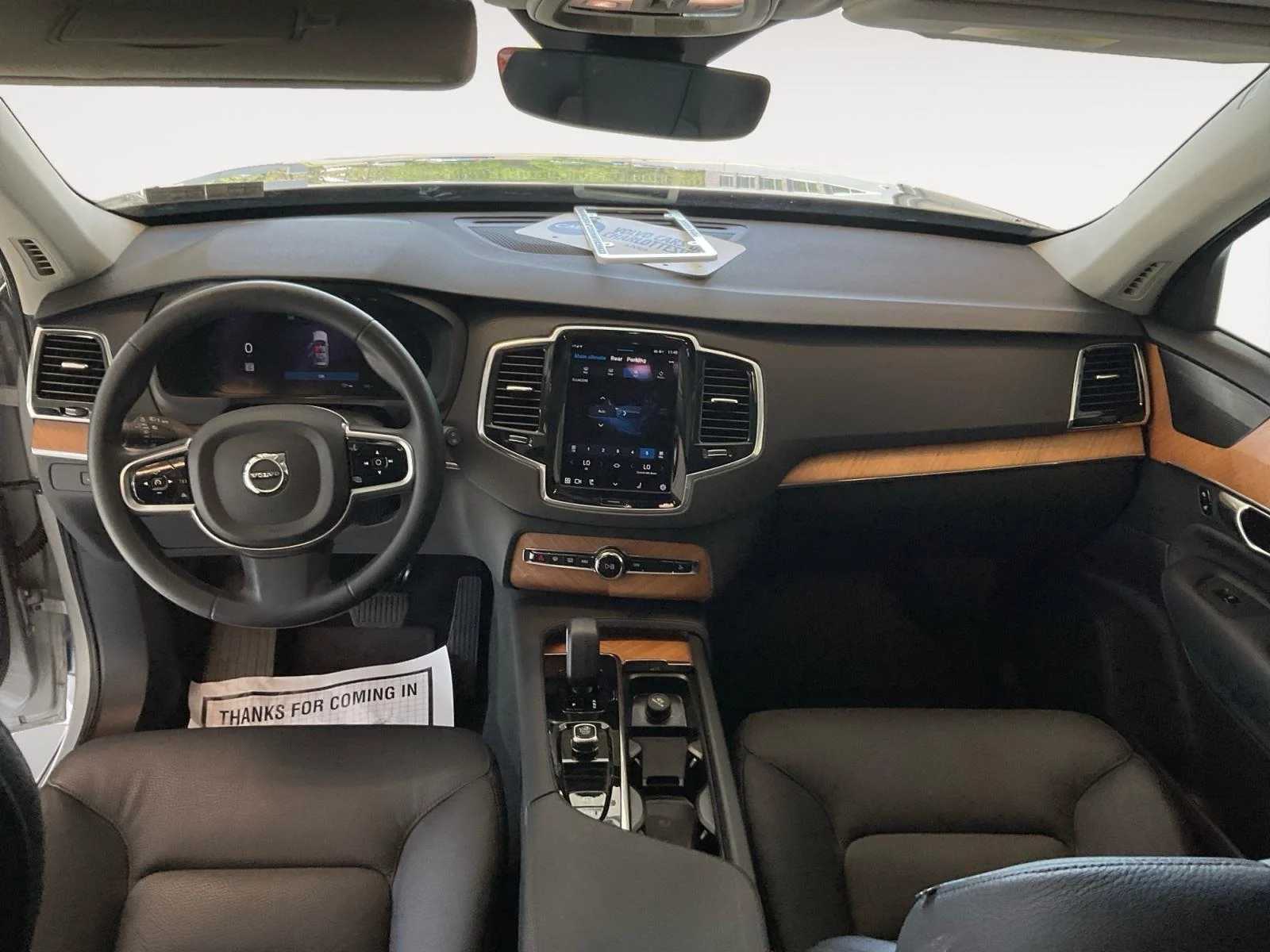 Used 2023 Silver Dawn Metallic Volvo Plus image 10