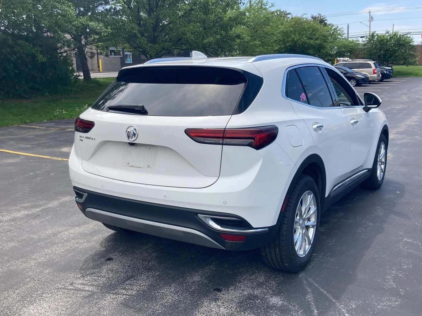 Used 2021 Summit White Buick Preferred image 7