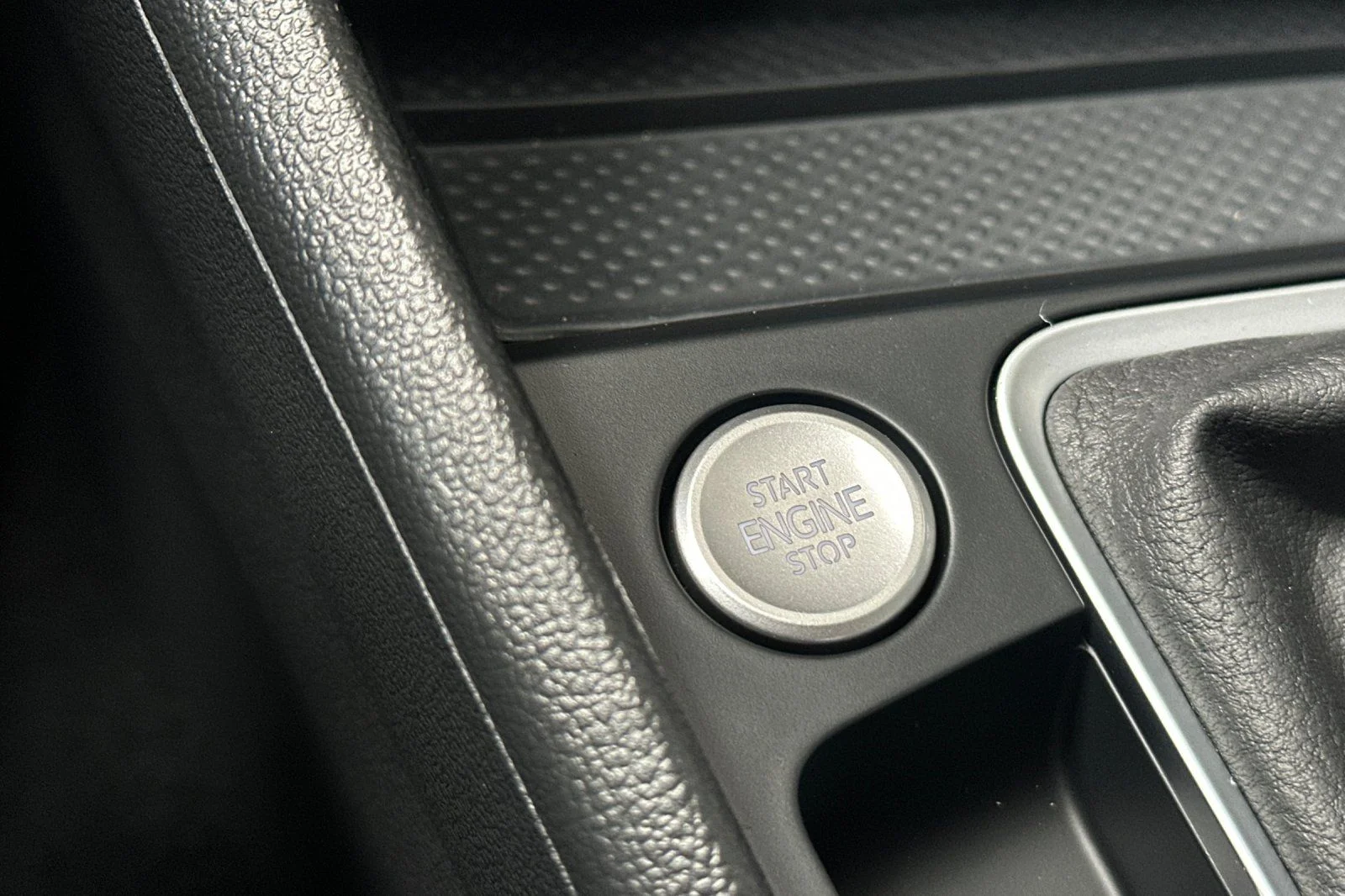 New 2026 Silver Volkswagen 1.5T SE image 19