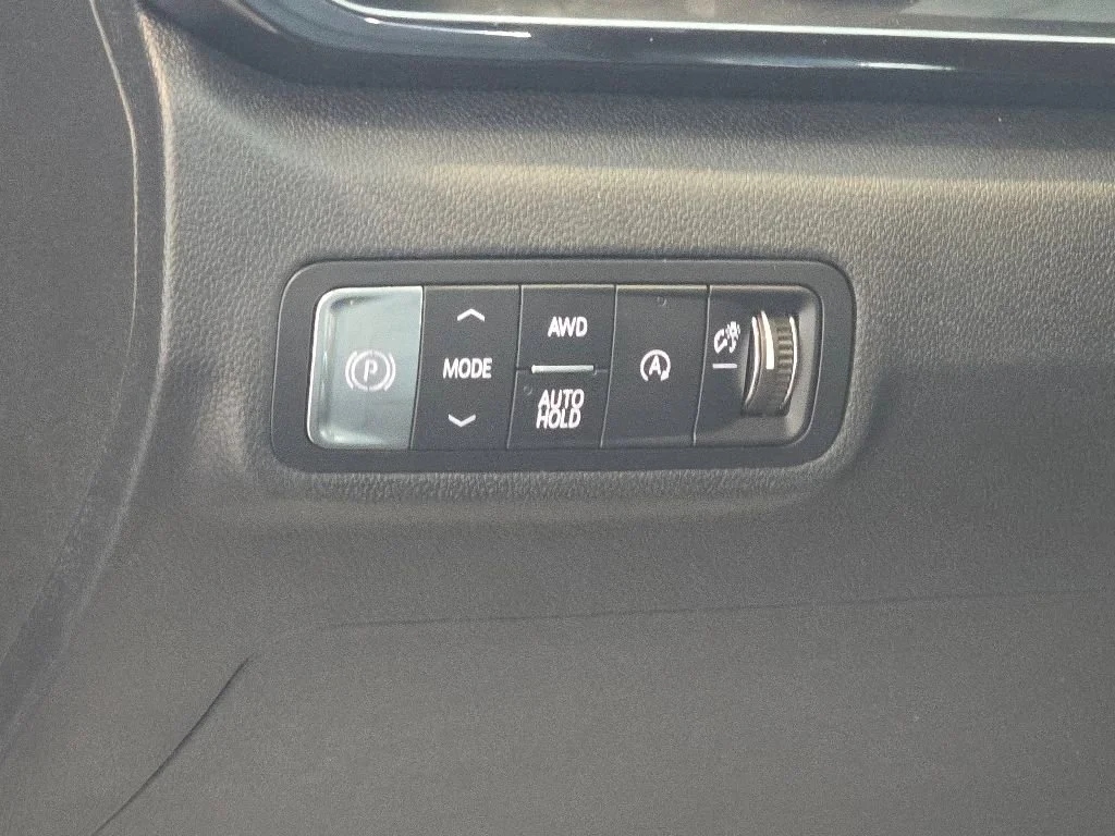 2026 GMC Terrain AT4 - Photo 7