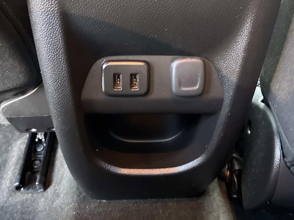Used 2017 Black Chevrolet LT image 17
