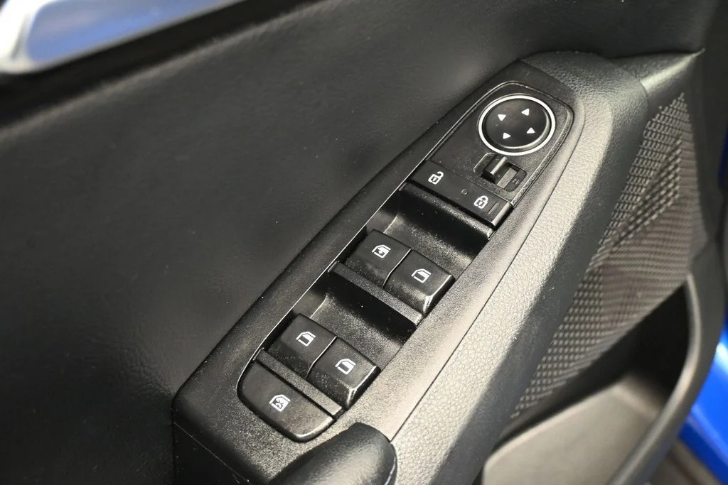 Used 2023 Neptune Blue Kia Nightfall image 14
