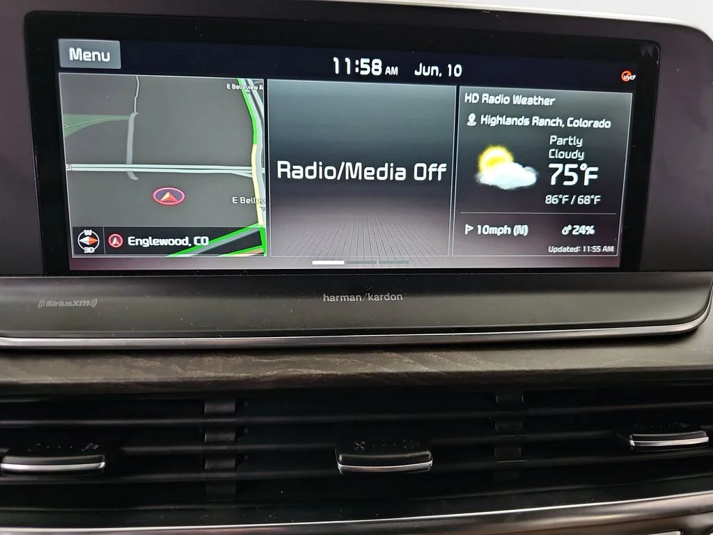 Used 2021 Silver Kia SX image 22