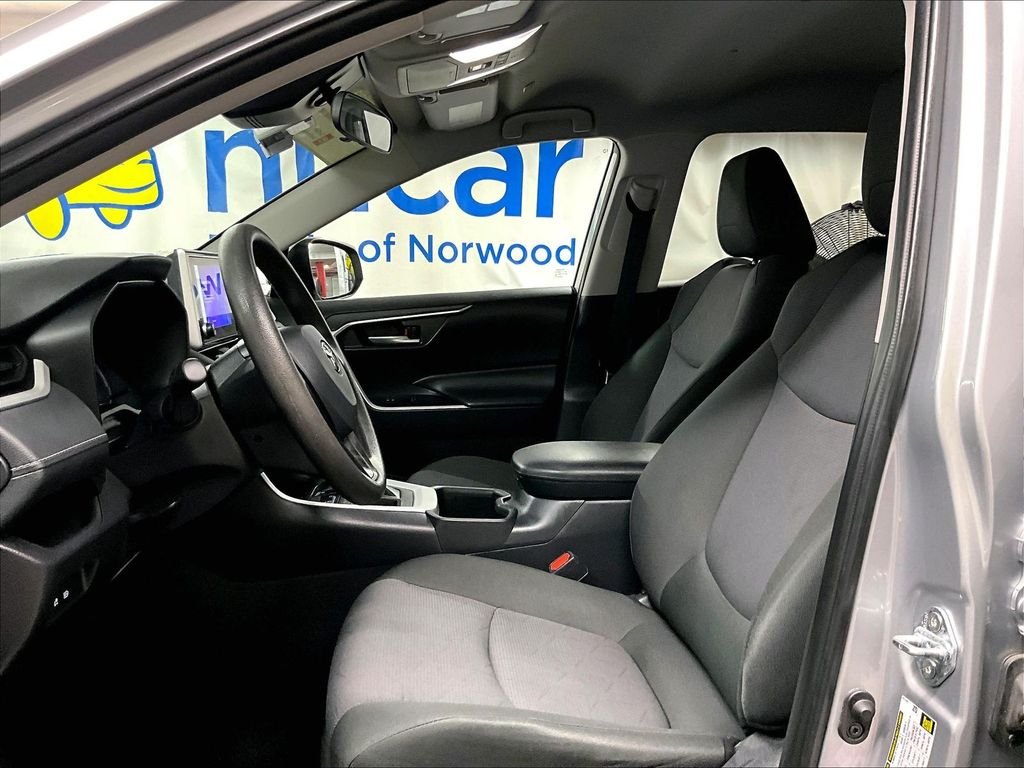 Certified Used 2025 Silver Toyota XLE image 10