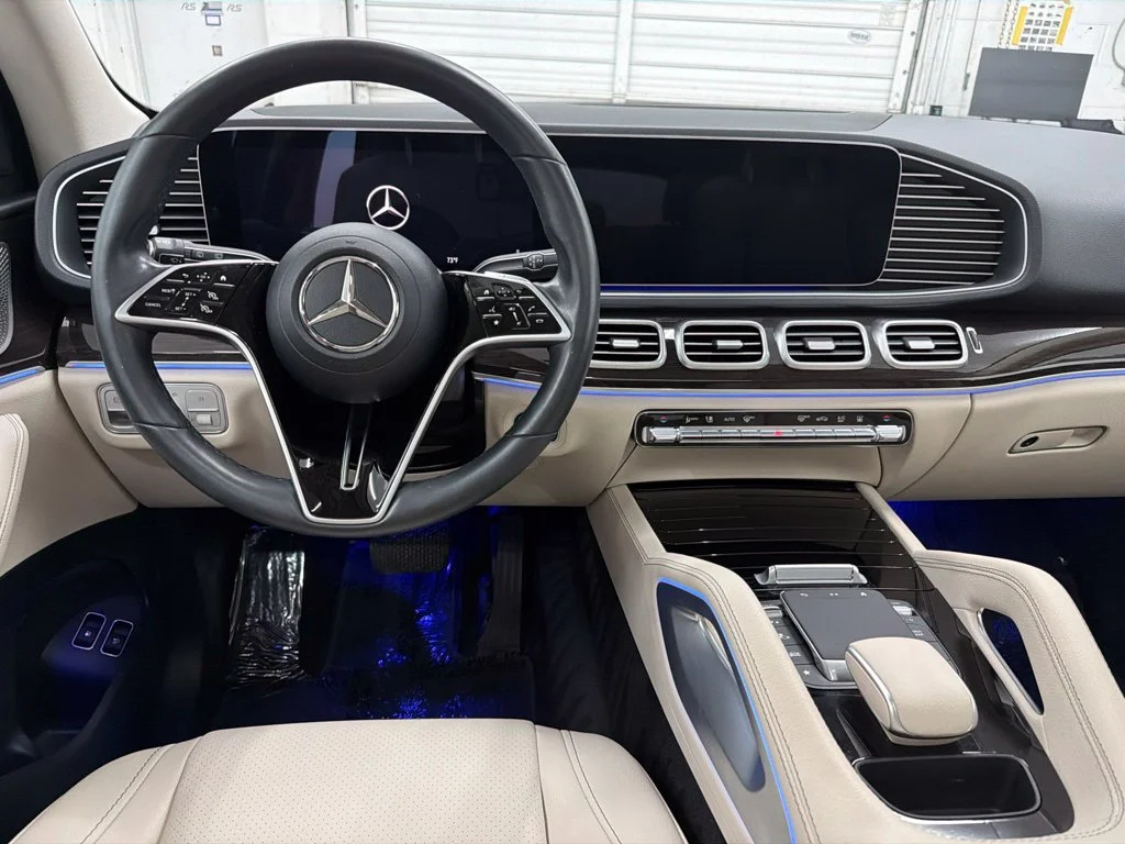 Certified Used 2024 Black Mercedes-Benz GLE 450e image 26