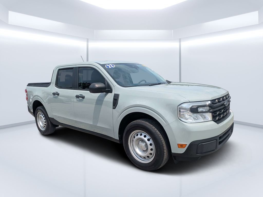 Used 2022 Green Ford XL image 1