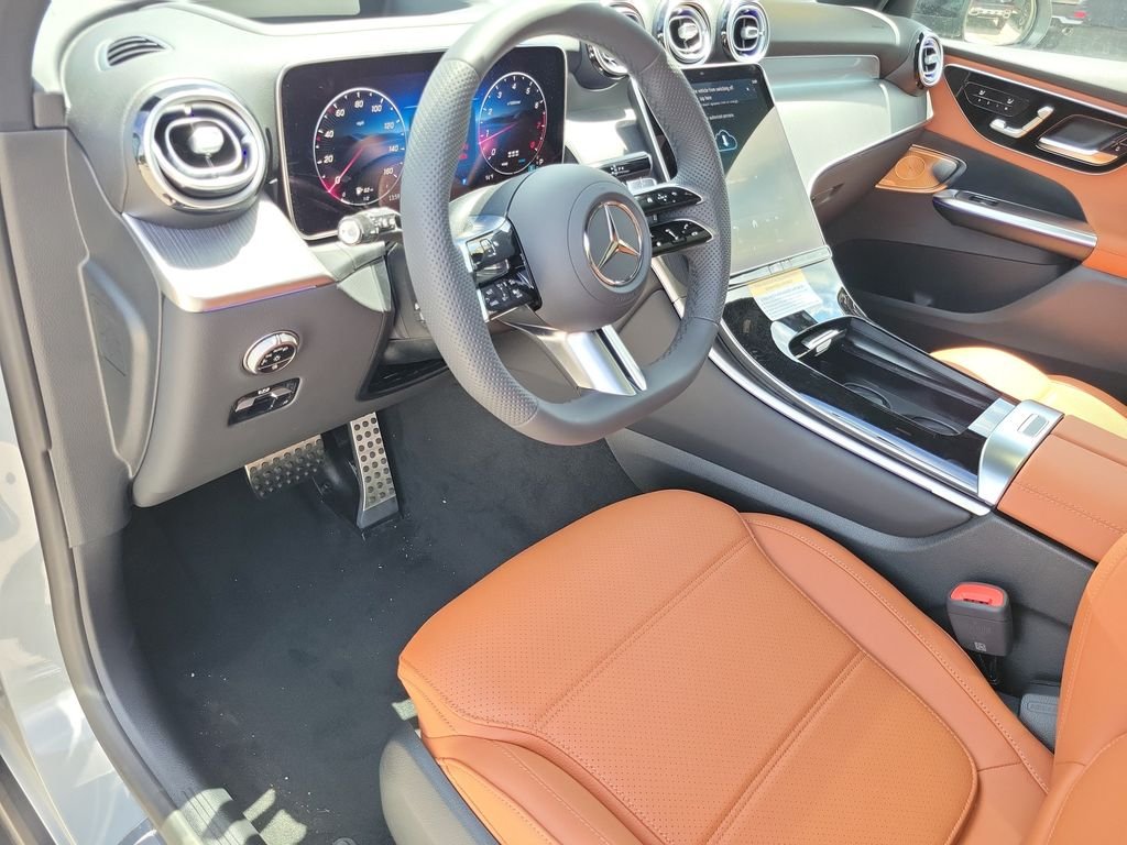 New 2027 MANUFAKTUR Alpine Grey Mercedes-Benz GLC 300 image 18