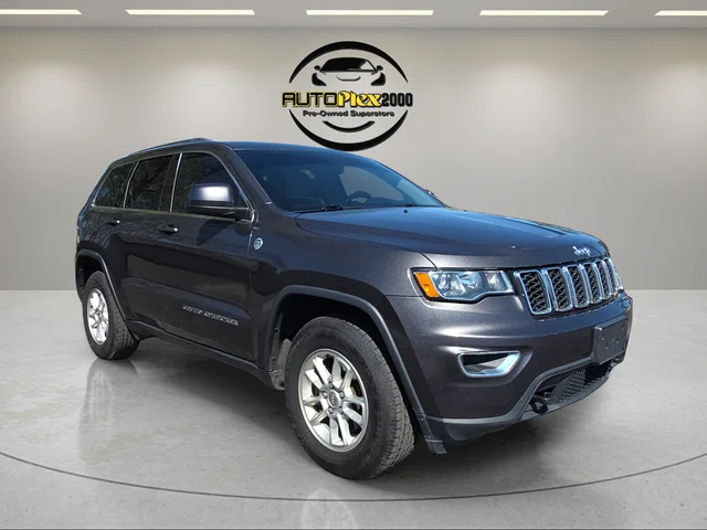 2020 Jeep Grand Cherokee Laredo E 4WD's photo