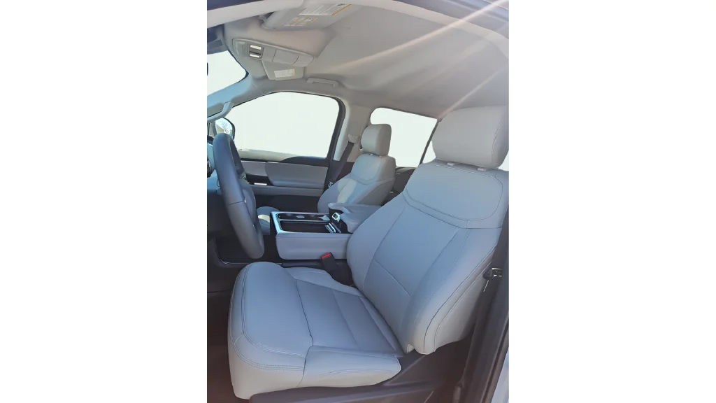 New 2026 Gray Ford Active image 9