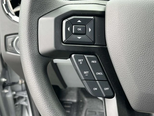 New 2026 Silver Ford Base image 17