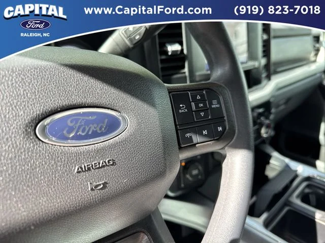 Used 2024 Red Ford XLT image 23