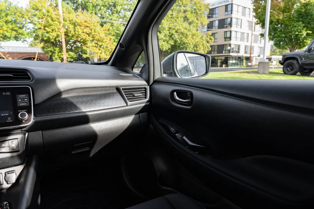 Used 2024 Gray Nissan SV Plus image 10