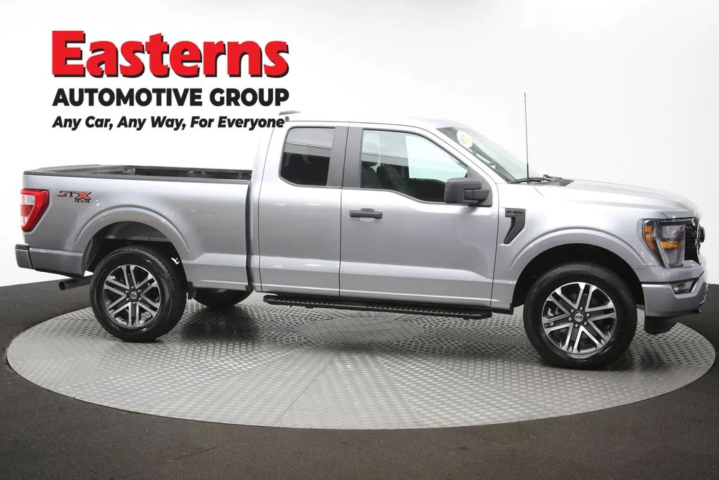Used 2023 Silver Ford XL image 47