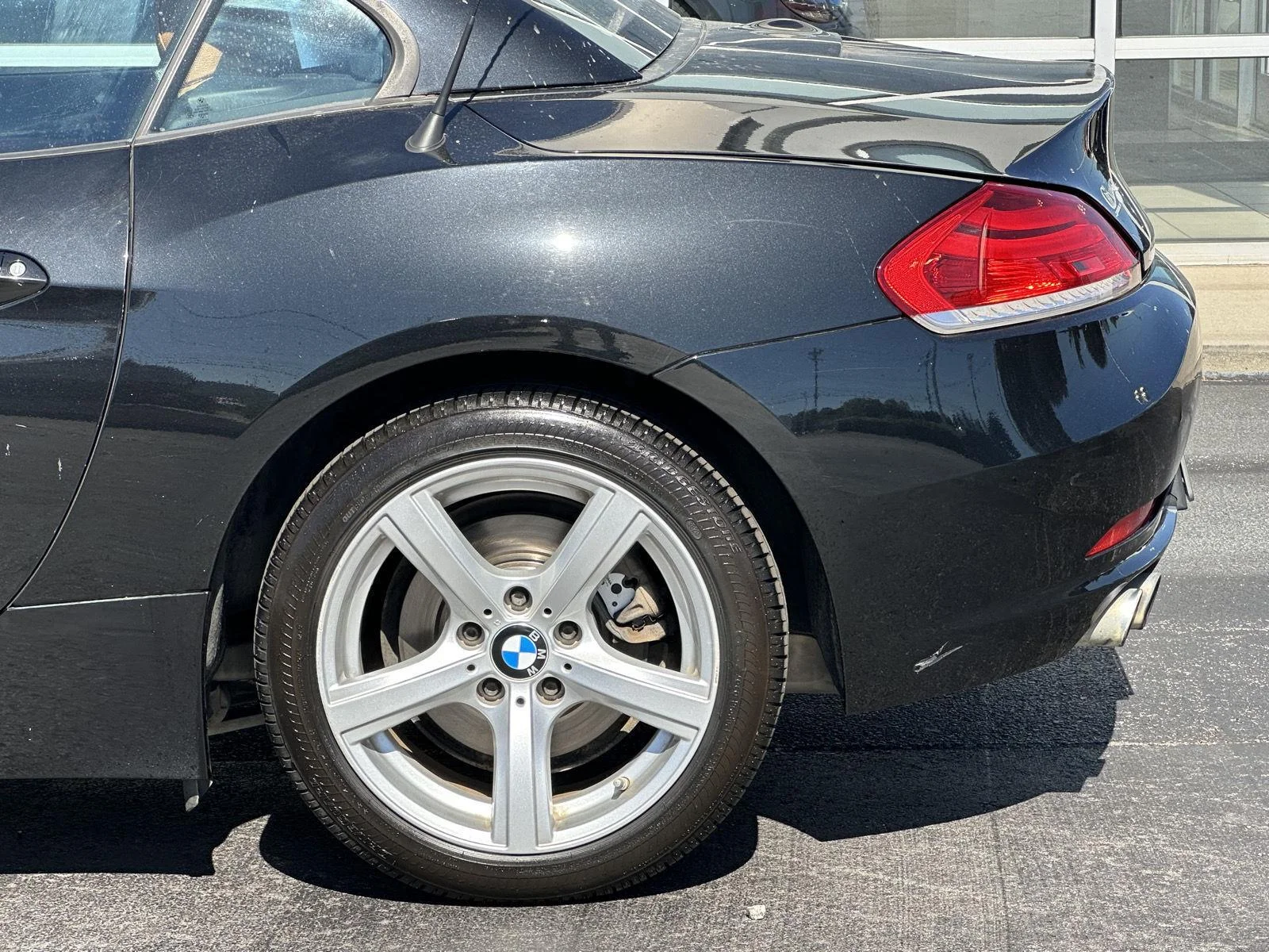 Used 2011 Black Sapphire Metallic BMW sDrive30i image 34
