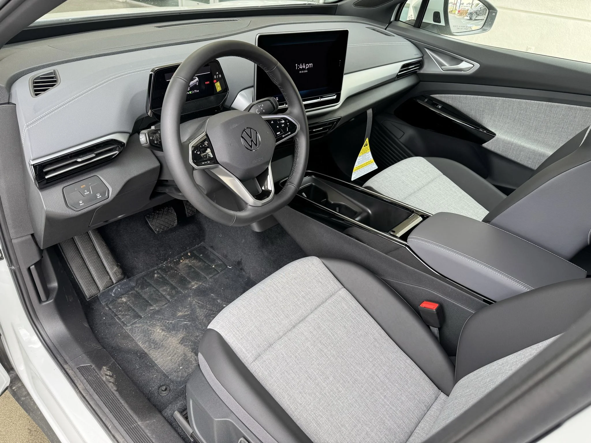 New 2026 Opal White Pearl Volkswagen Pro image 13