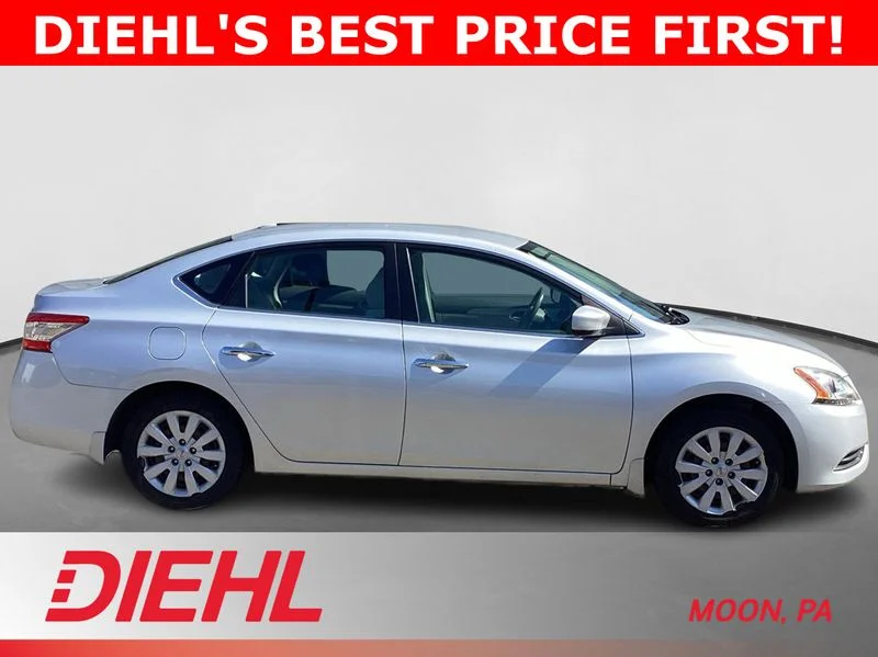Used 2013 Silver Nissan SV image 4