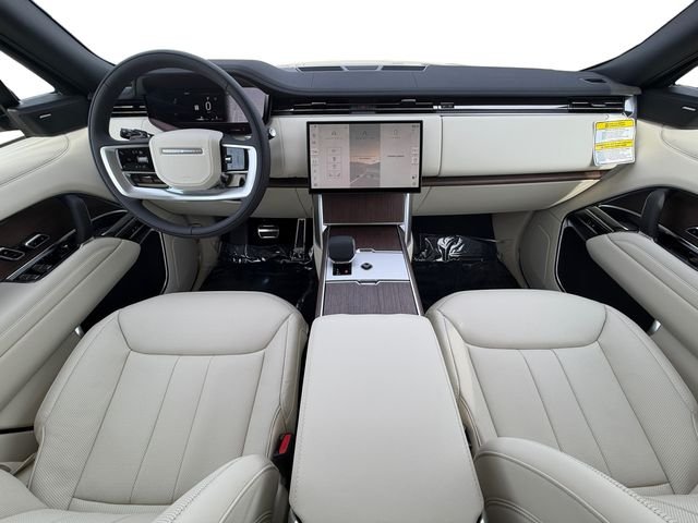 New 2026 Santorini Black Land Rover SE image 12