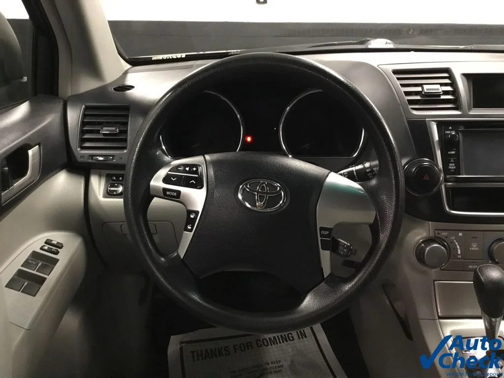 Used 2013 Black Toyota Base Plus V6 image 42