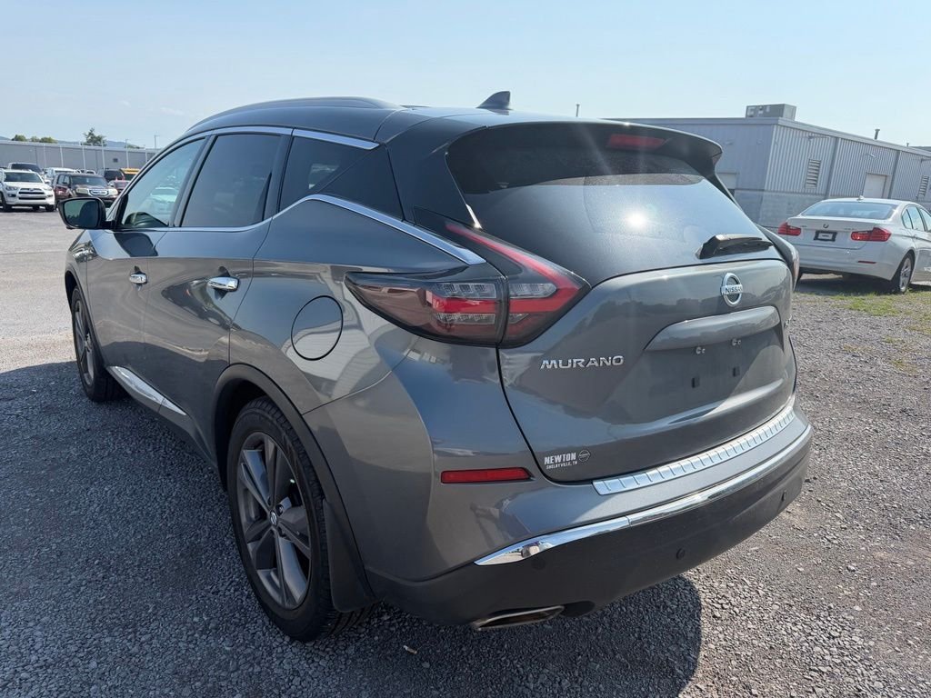 Used 2020 Gray Nissan Platinum image 22
