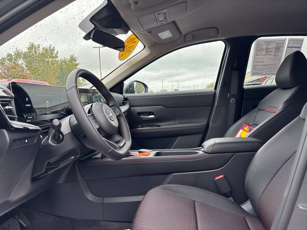 2026 Nissan KICKS SR AWD - Photo 12