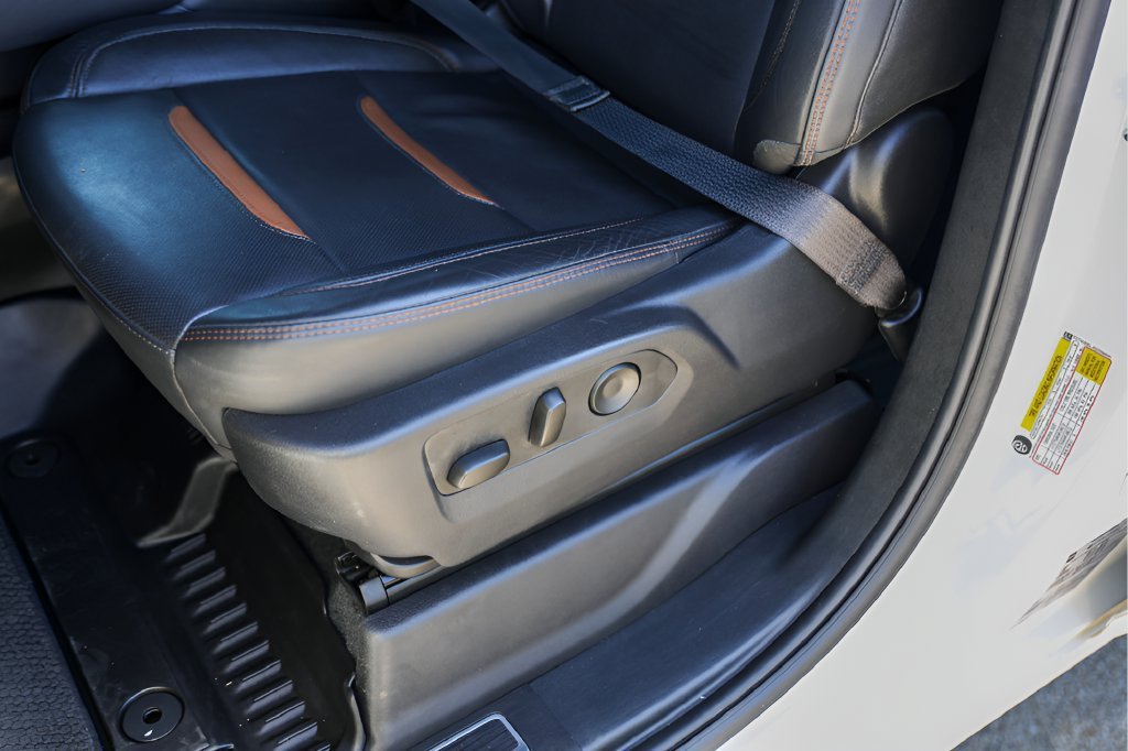 2025 GMC Sierra 1500 AT4 - Photo 10