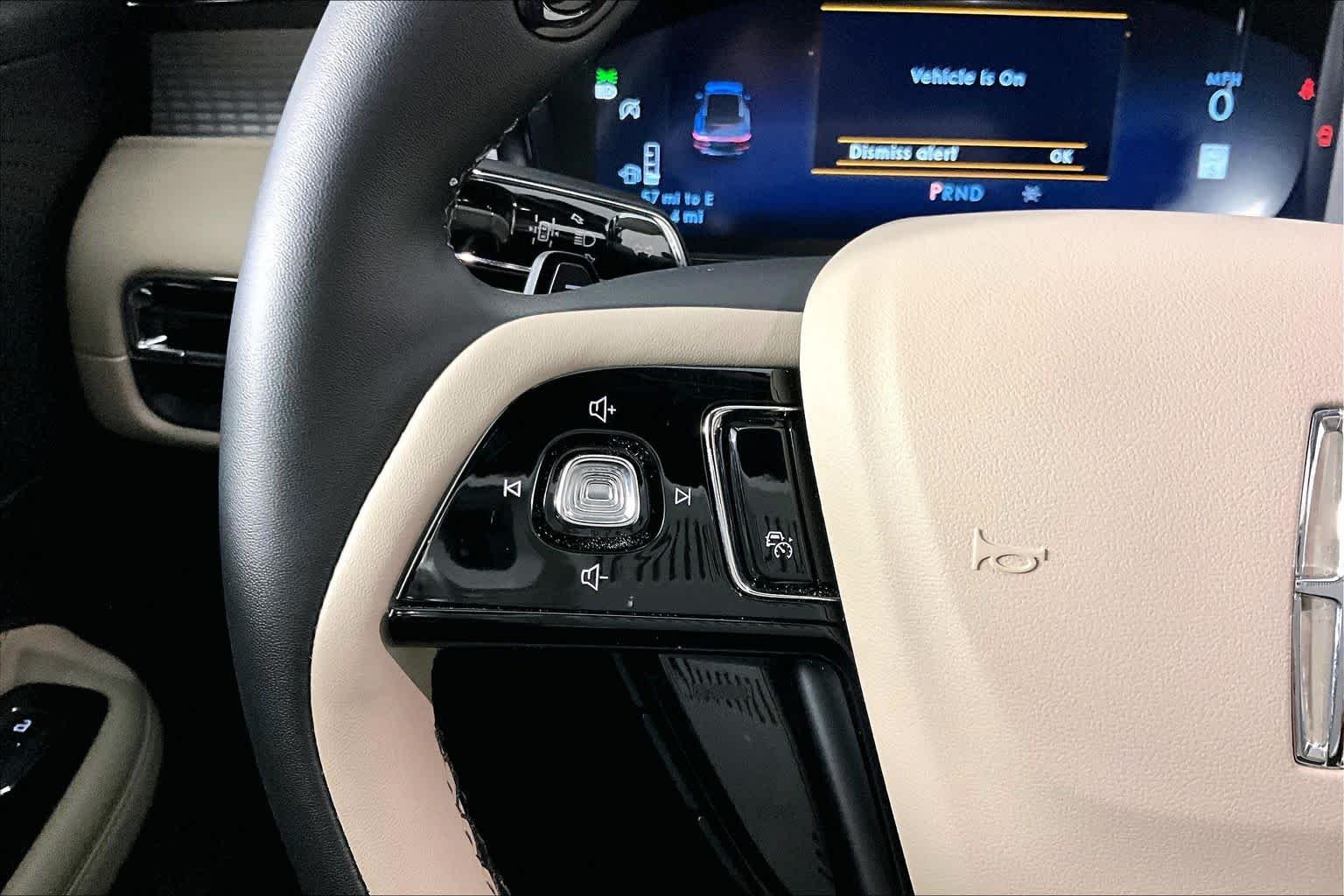2025 Lincoln Corsair Premiere - Photo 23
