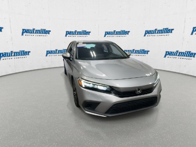 Used 2022 Silver Honda EX image 3