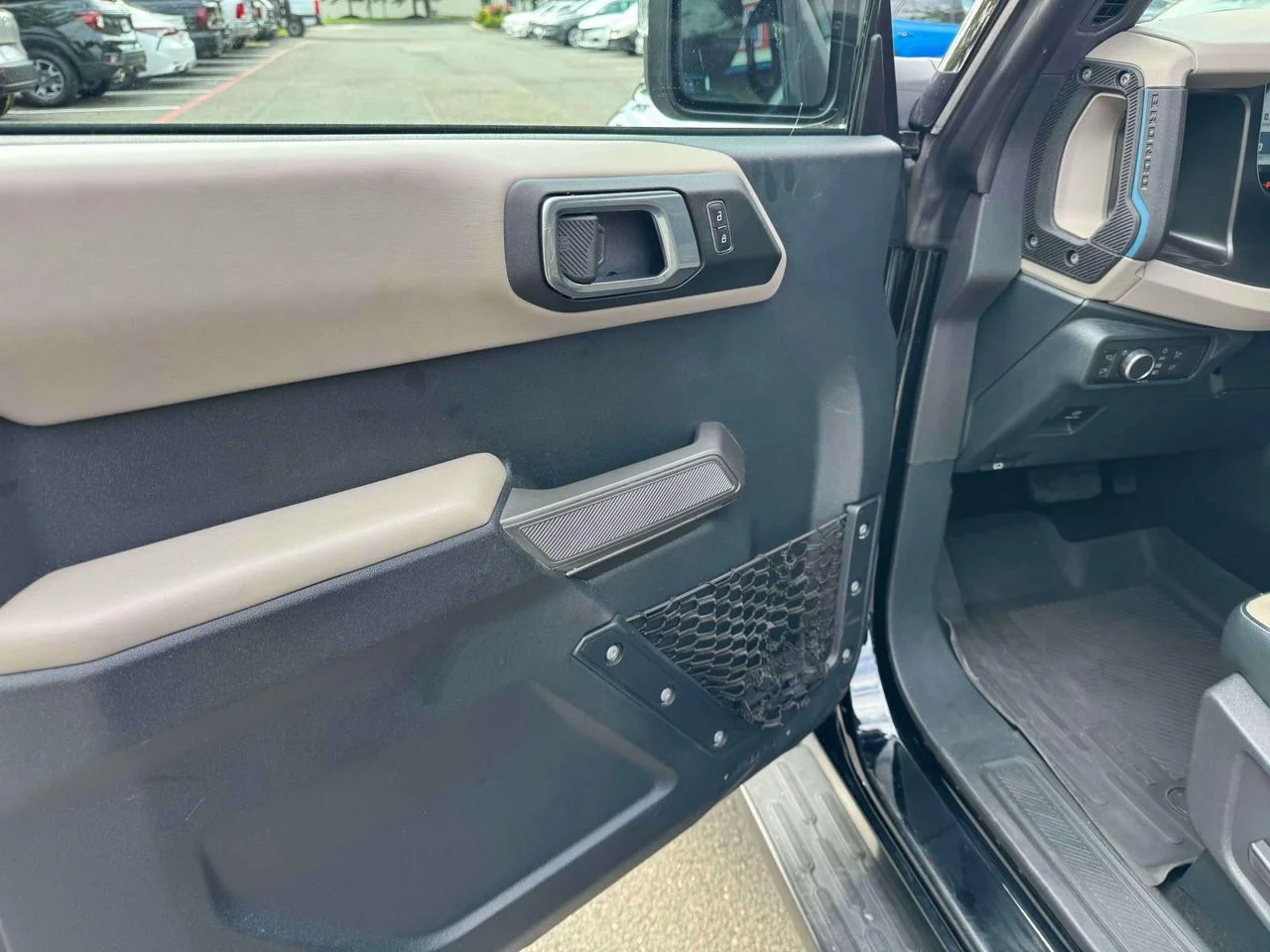 Used 2022 Shadow Black Ford Wildtrak image 21
