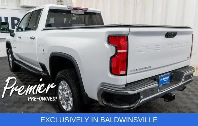 Used 2024 Summit White Chevrolet LTZ image 6