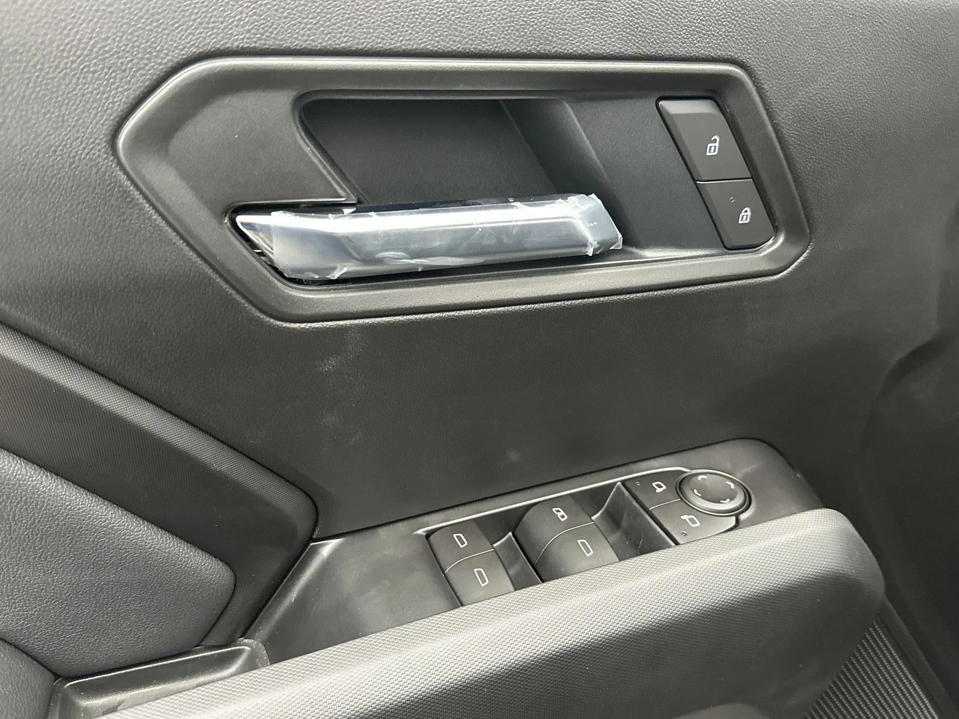 New 2026 Onyx Black GMC Elevation image 65