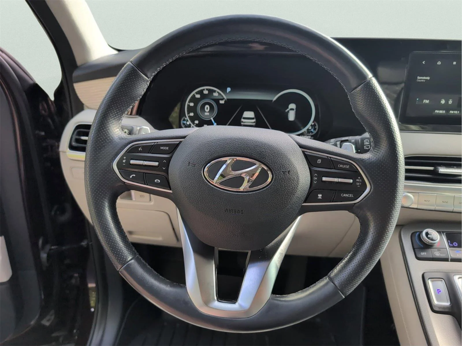 Used 2022 Sierra Burgundy Hyundai Calligraphy image 25
