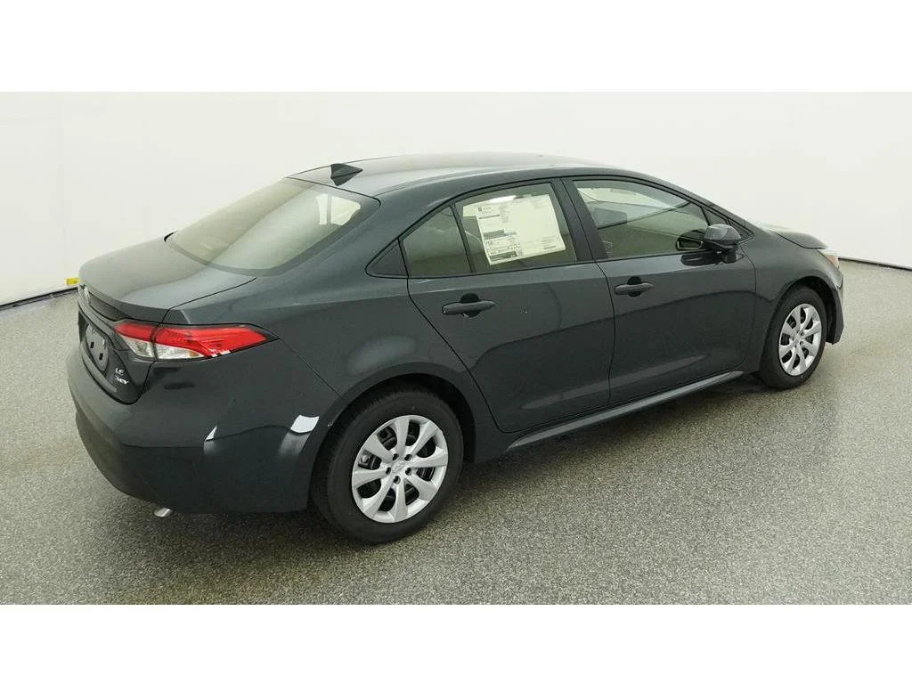 New 2027  Toyota LE image 12