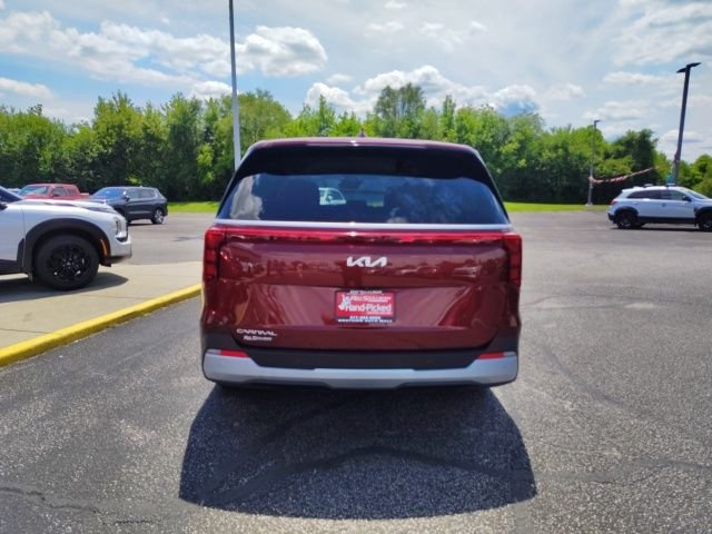 Used 2025 Red Kia LXS image 6