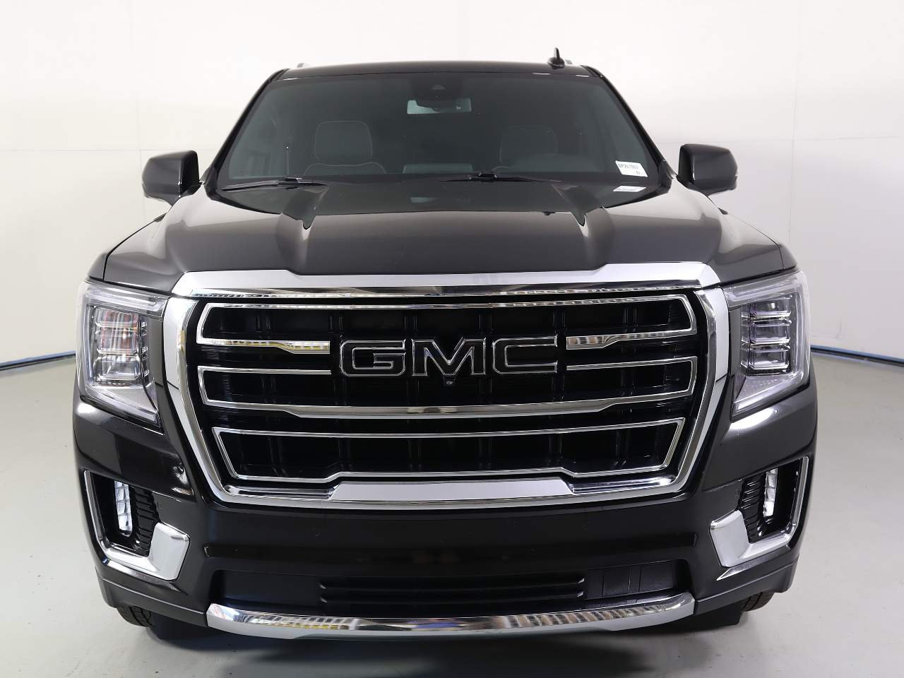 Used 2023 Onyx Black GMC SLT image 6