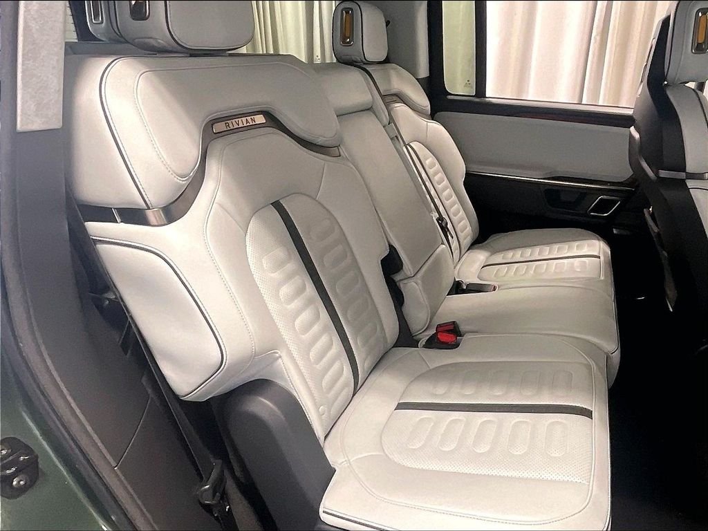 Used 2023 Green Rivian Adventure image 16