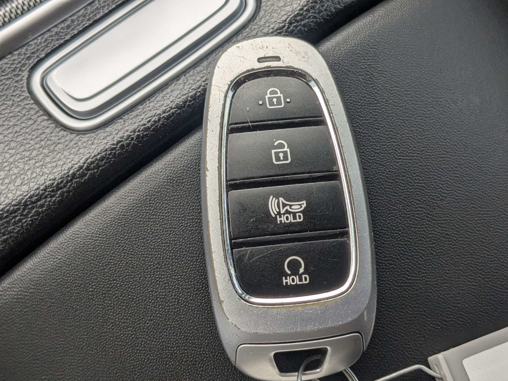 Used 2021 Red Hyundai SEL image 37