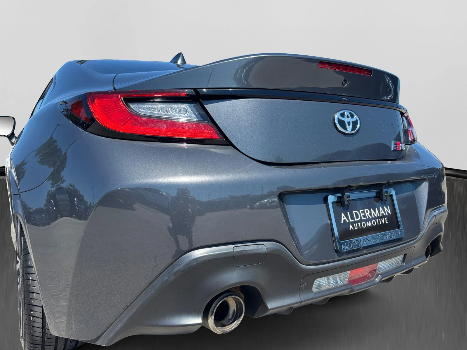 Used 2023 Pavement Toyota Base image 54